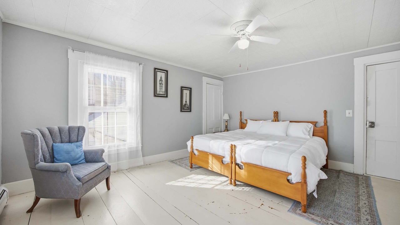 Photo of Bedroom in Wolfeboro