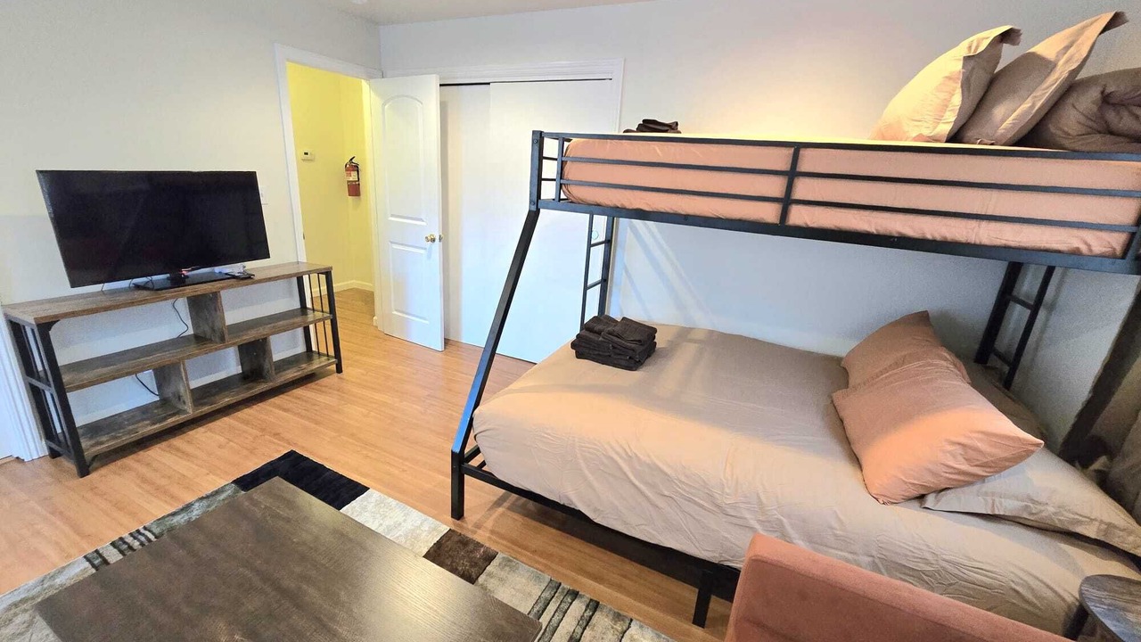Photo of Bedroom in Northside