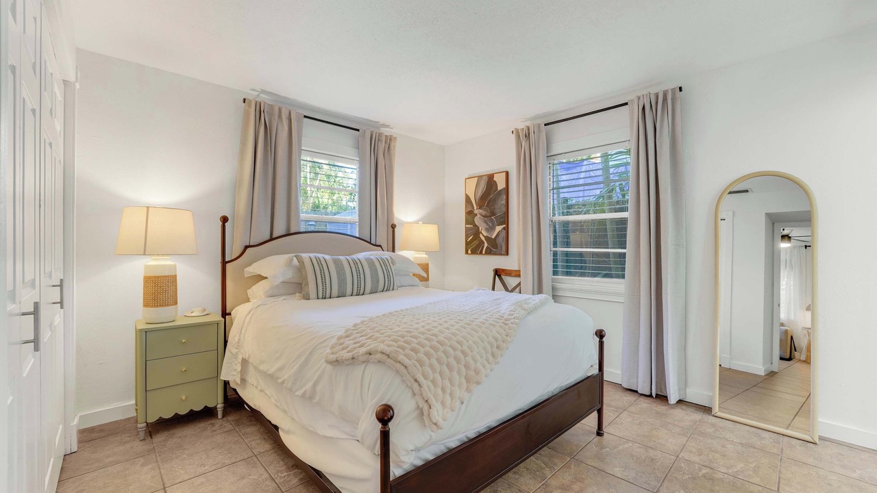 Photo of Bedroom in Flamingo Parks