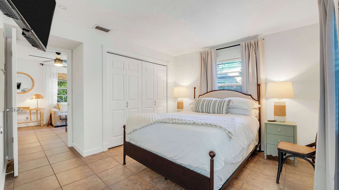Photo of Bedroom in Flamingo Parks