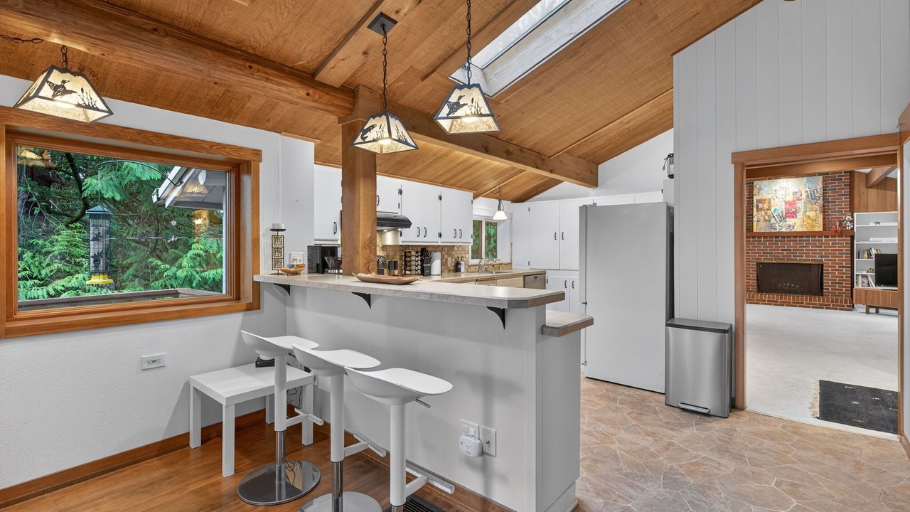 Photo of Kitchen in West Hills