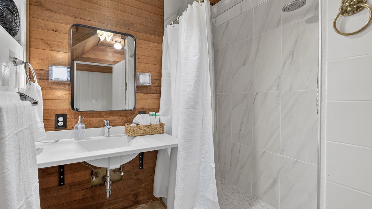 Photo of Bathroom in West Hills