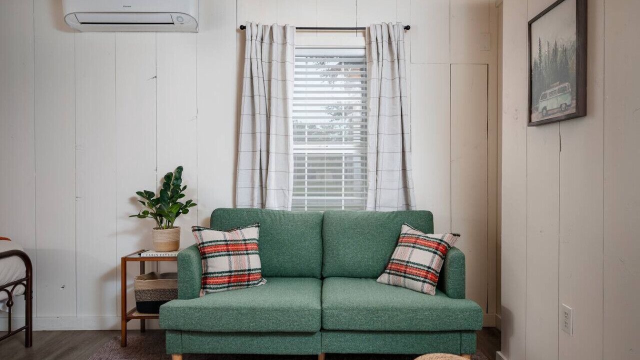 Photo of Livingroom in Englewood Park