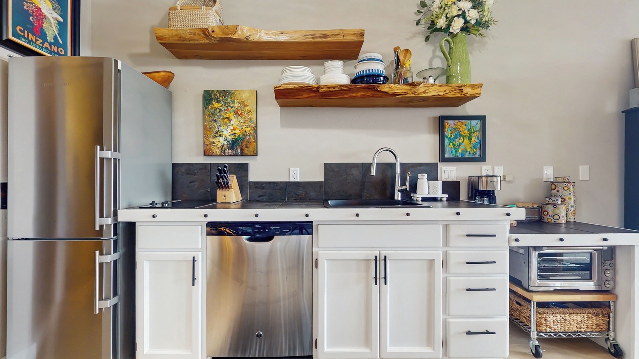 Photo of Kitchen in Langley