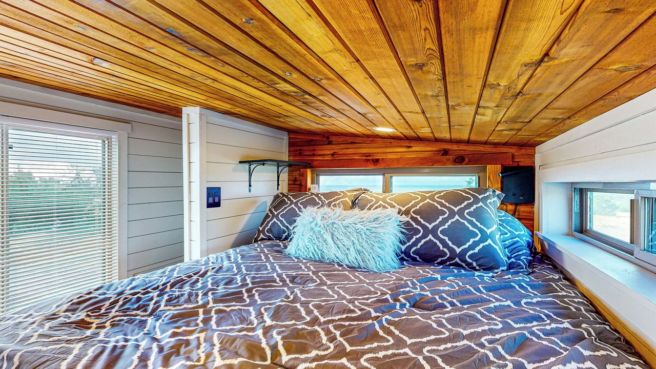 Photo of Bedroom in Harper