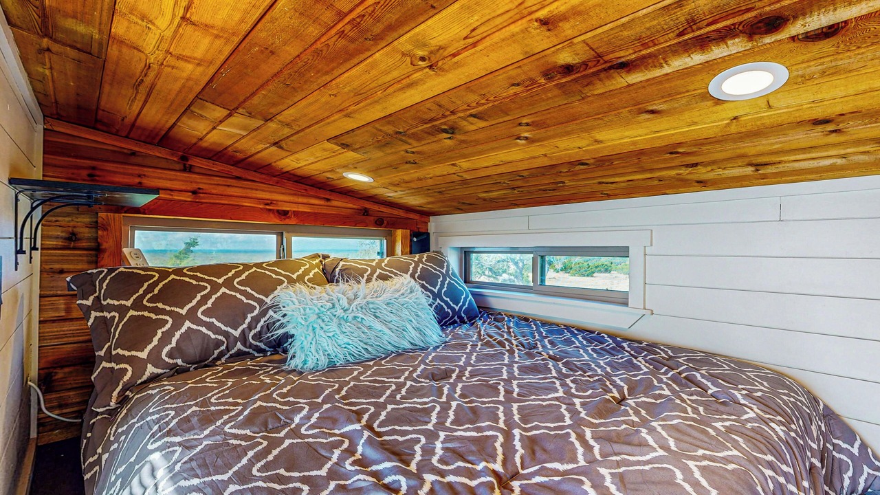 Photo of Bedroom in Harper