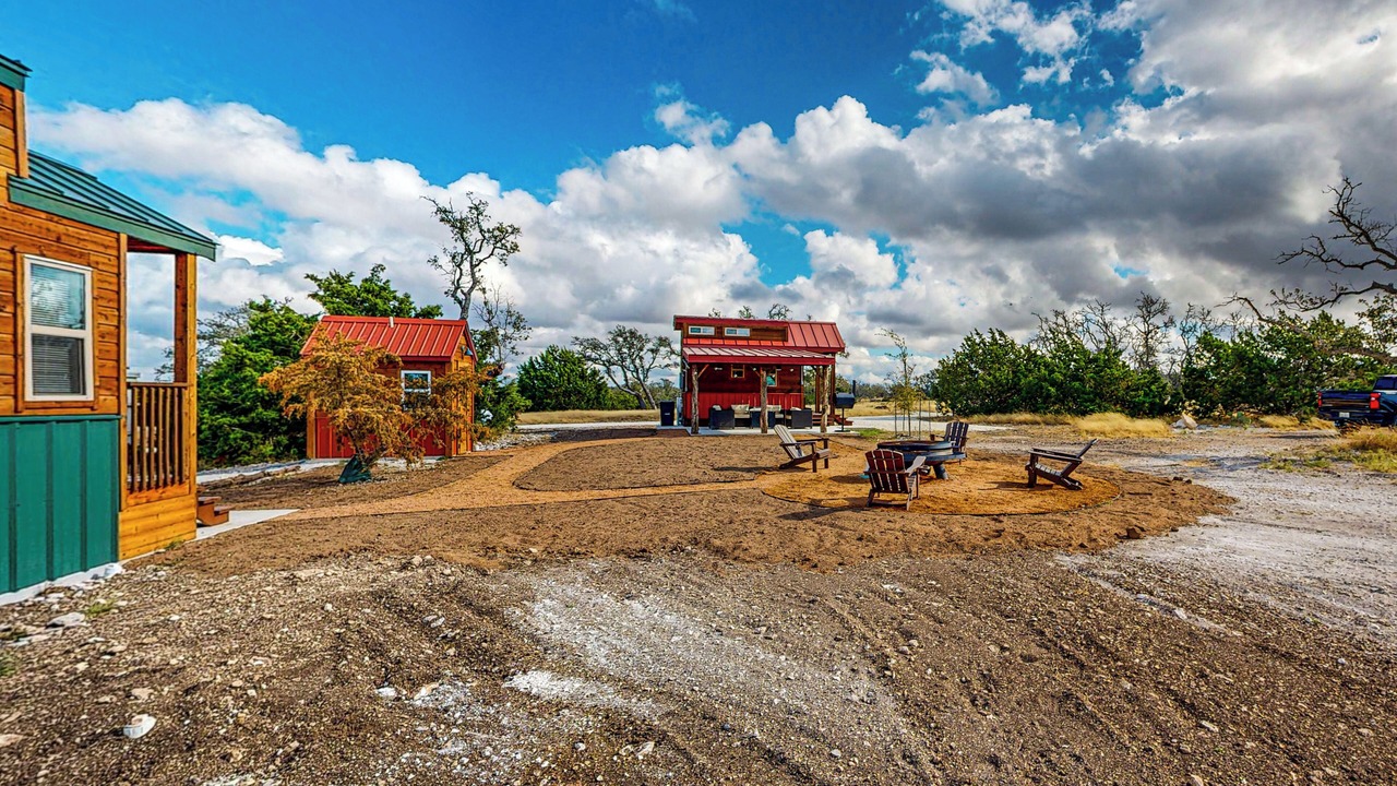 Photo of Outdoor in Harper