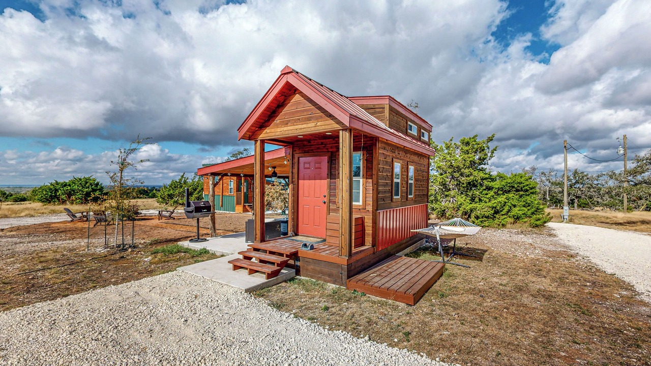 Photo of Outdoor in Harper