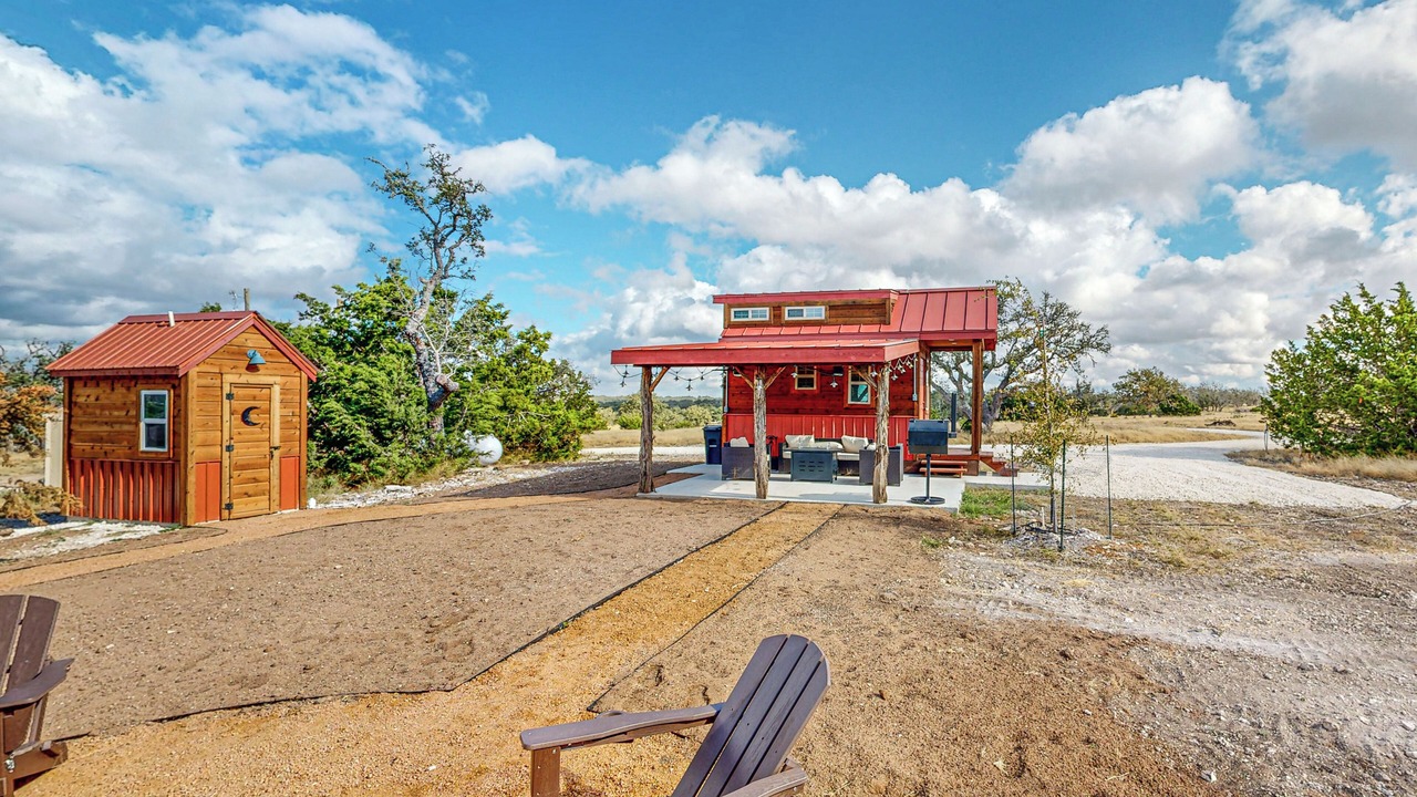 Photo of Outdoor in Harper