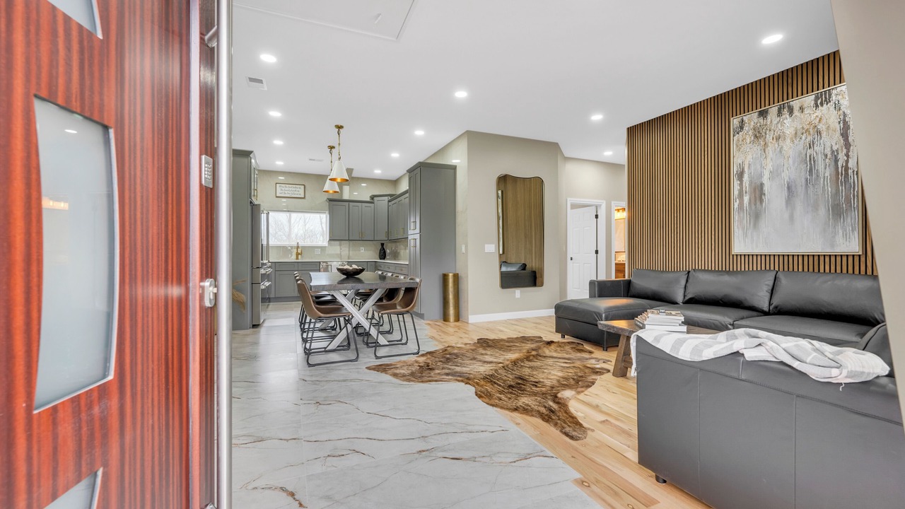 Photo of Livingroom in Farmington Hills