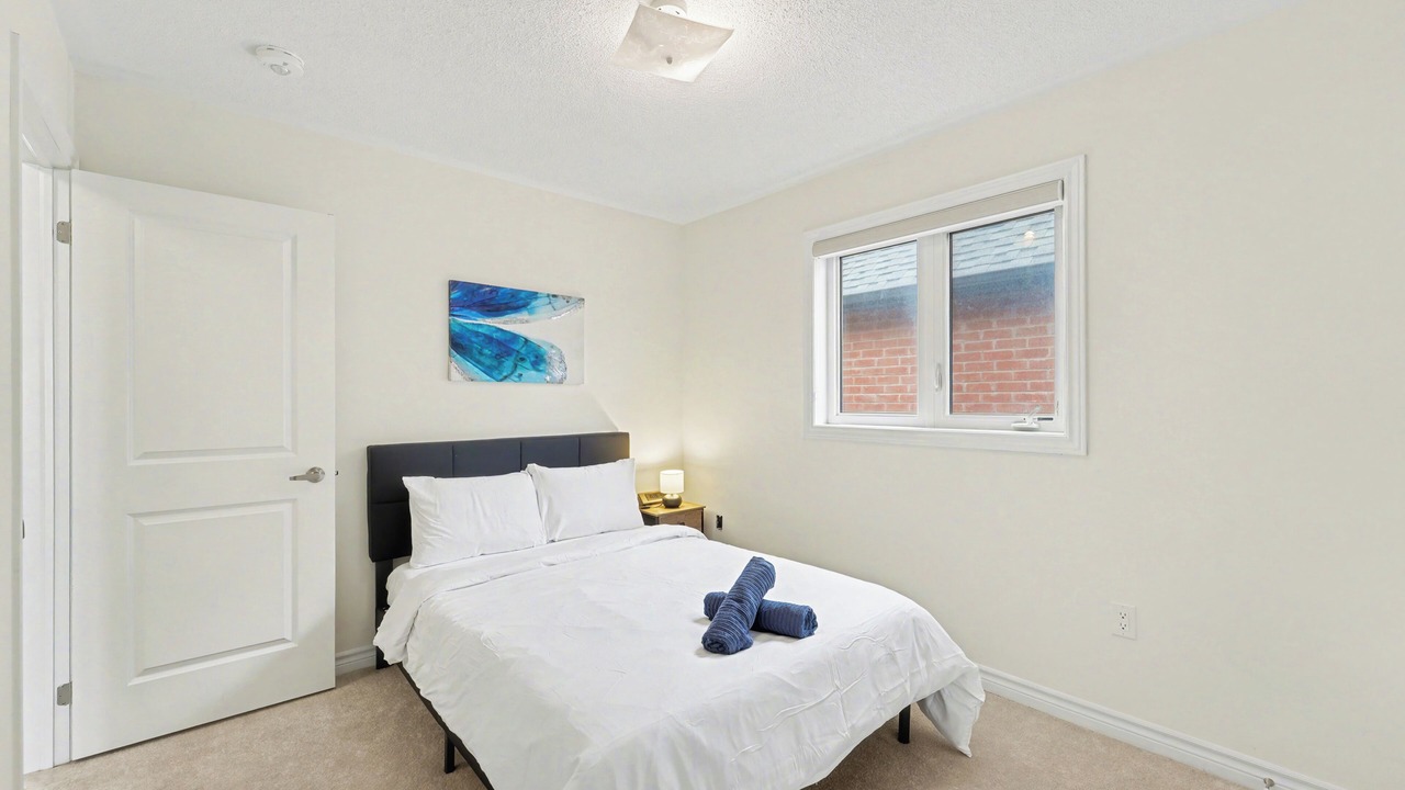 Photo of Bedroom in Pickering