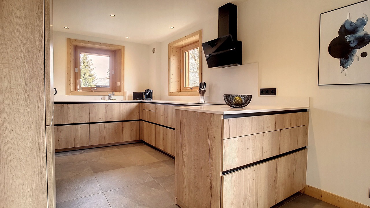 Photo of Kitchen in Demi-Quartier