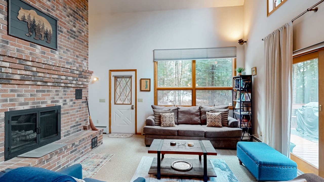Photo of Livingroom in Chestertown