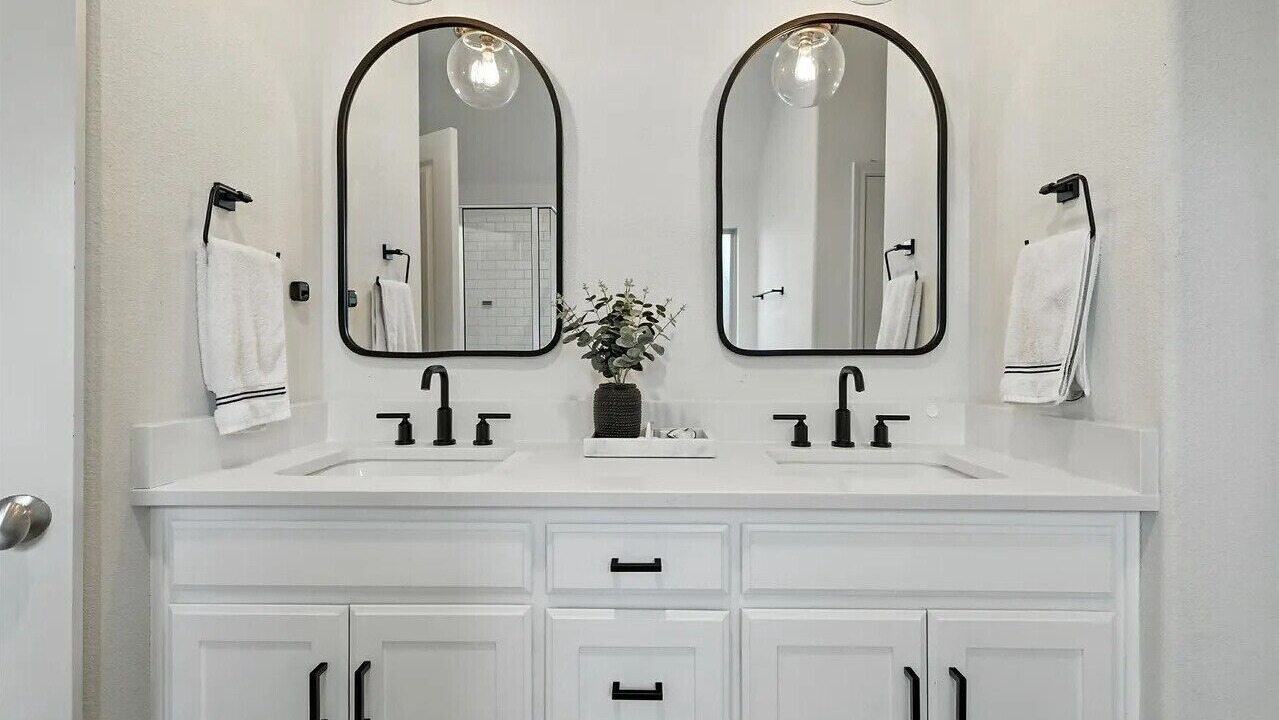 Photo of Bathroom in Fort Worth Cultural District