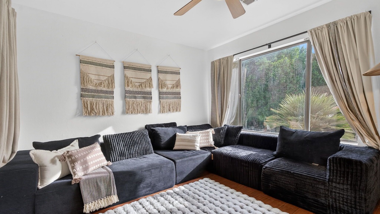 Photo of Livingroom in Chandler