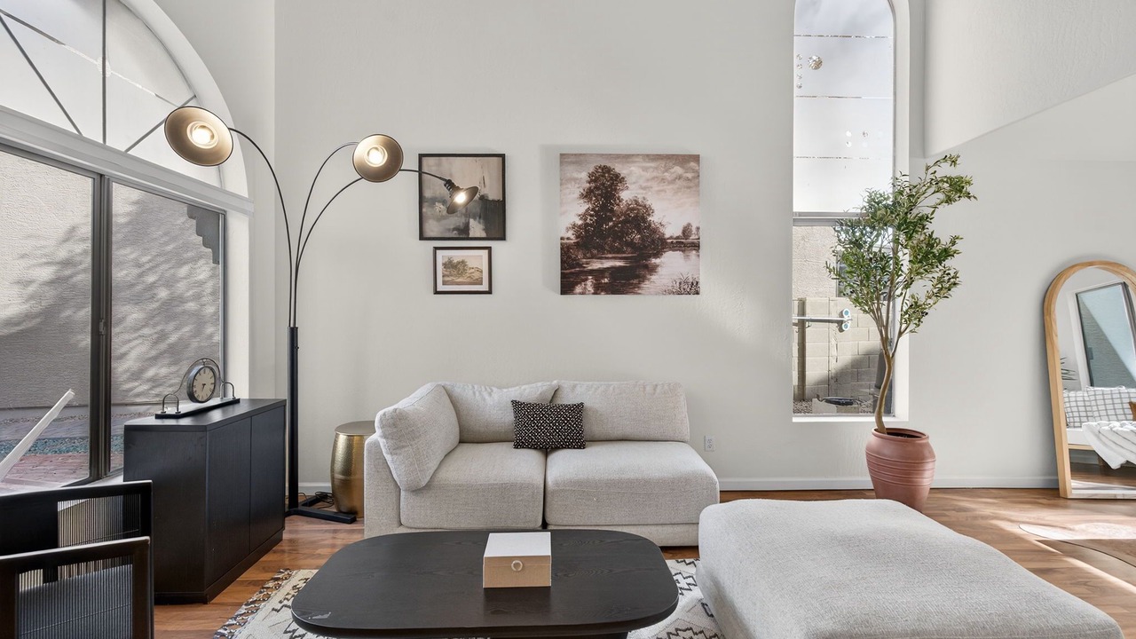 Photo of Livingroom in Chandler