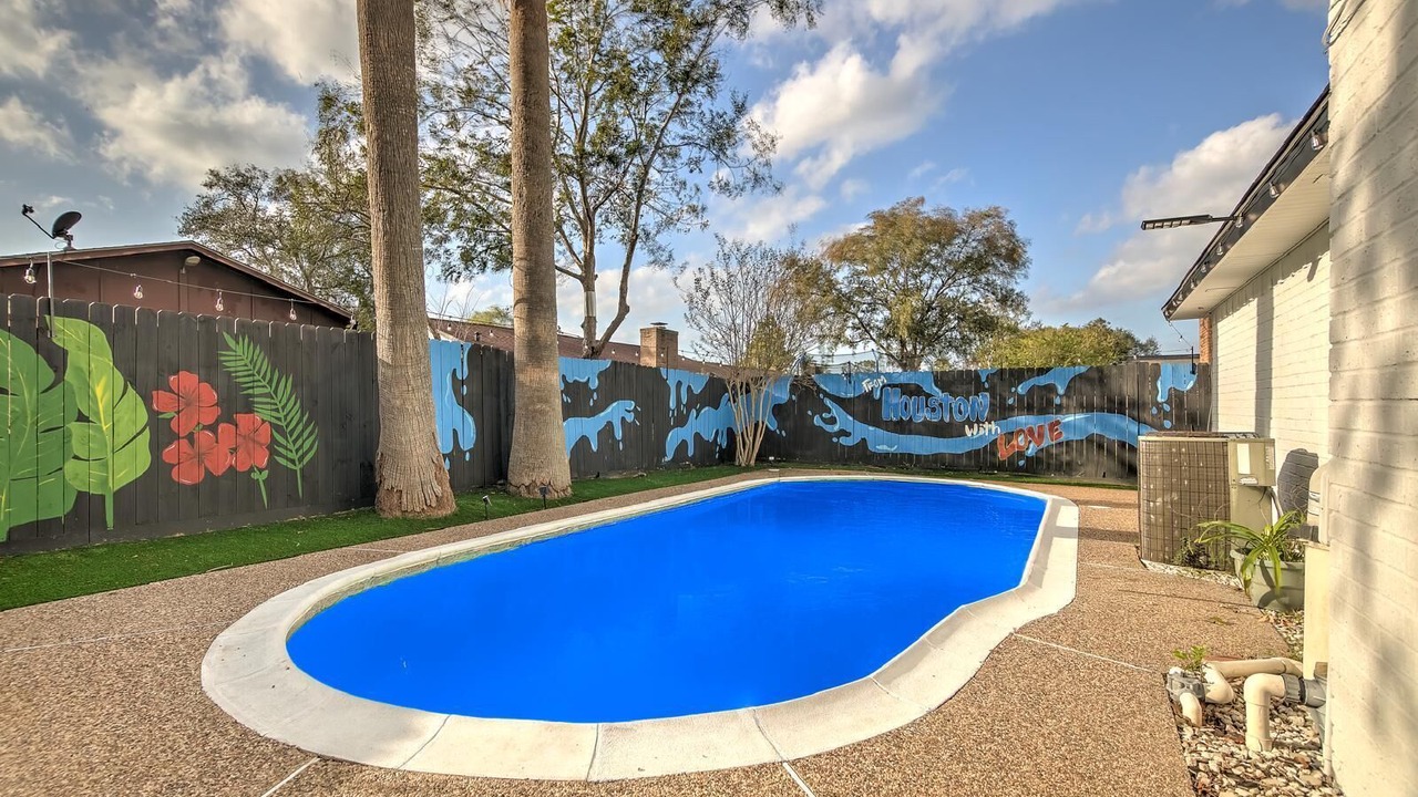 Photo of Outdoor in Mission Bend