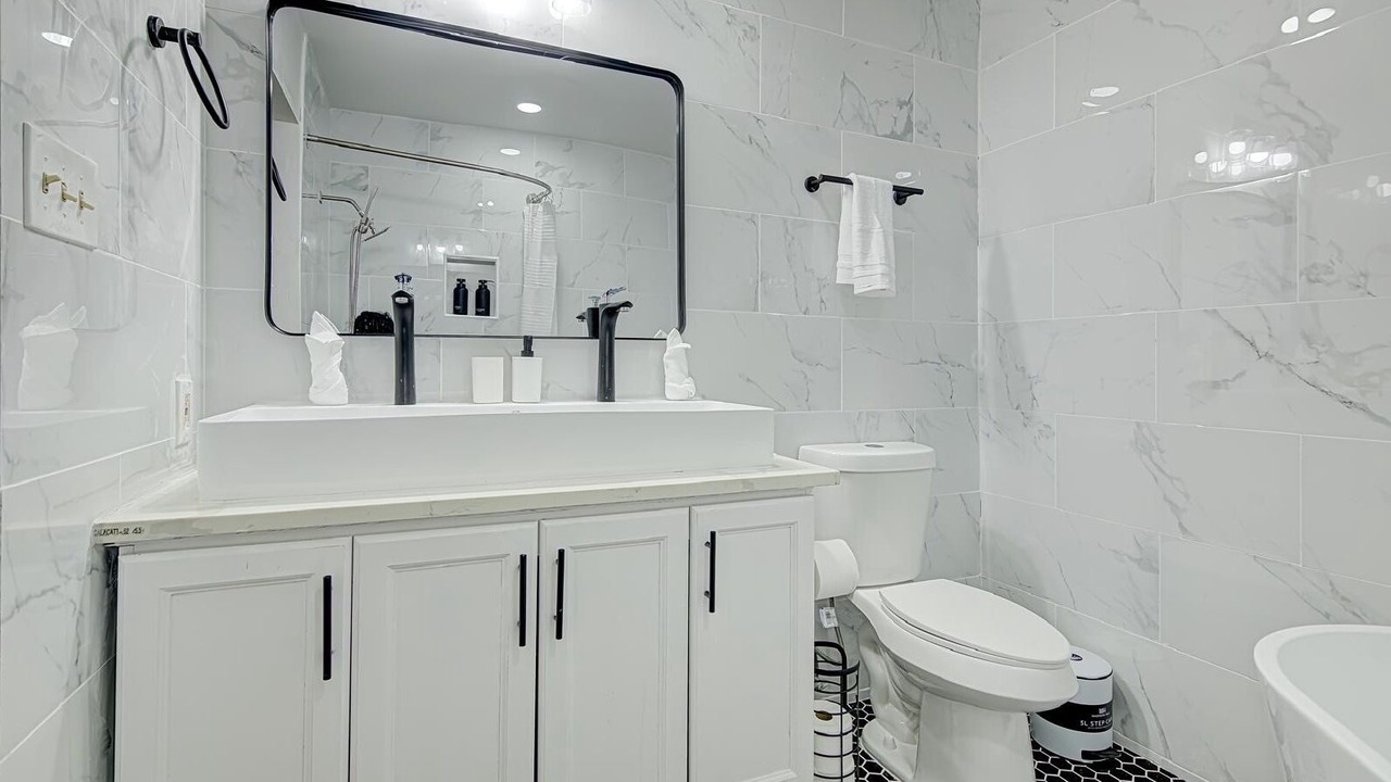Photo of Bathroom in Mission Bend