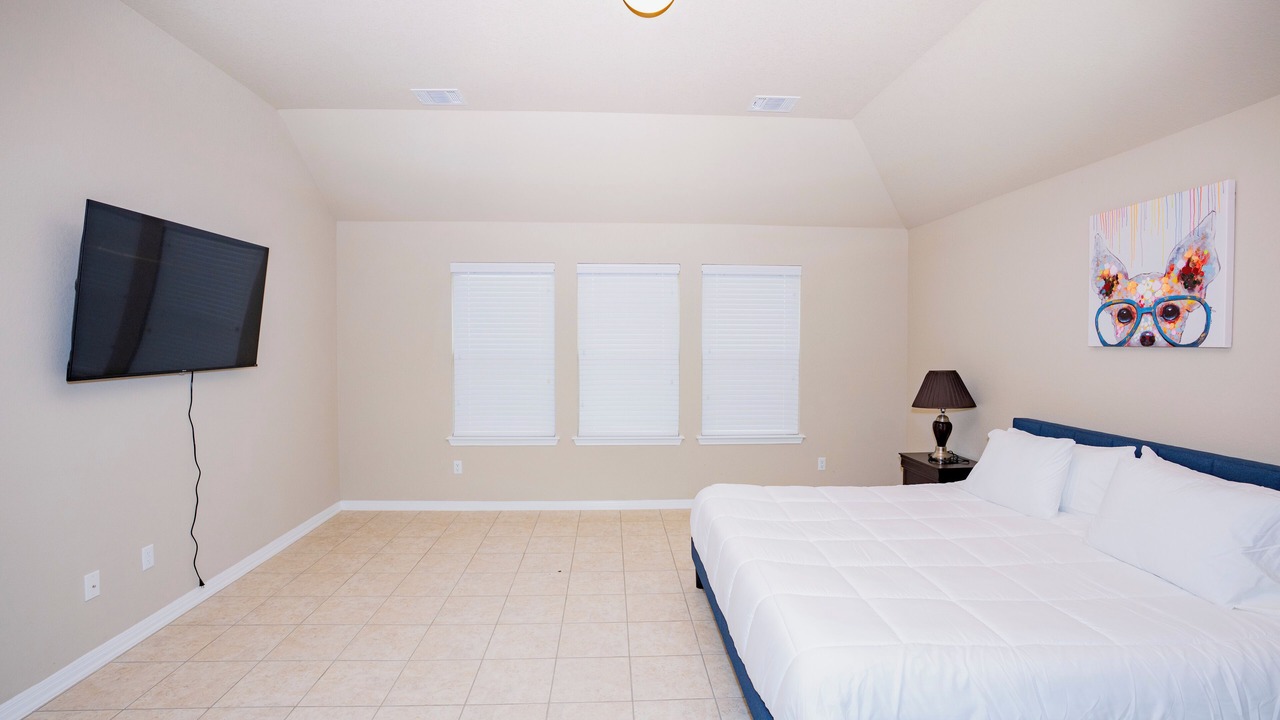 Photo of Bedroom in McNeil