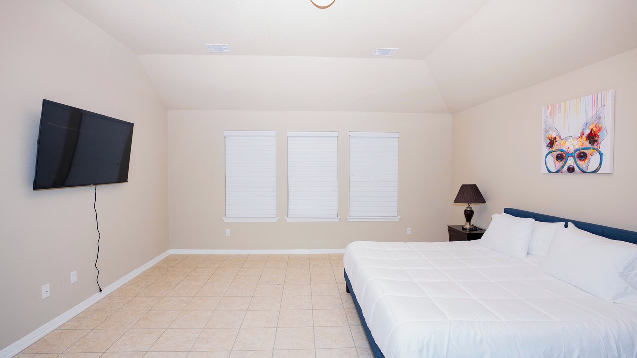 Photo of Bedroom in McNeil