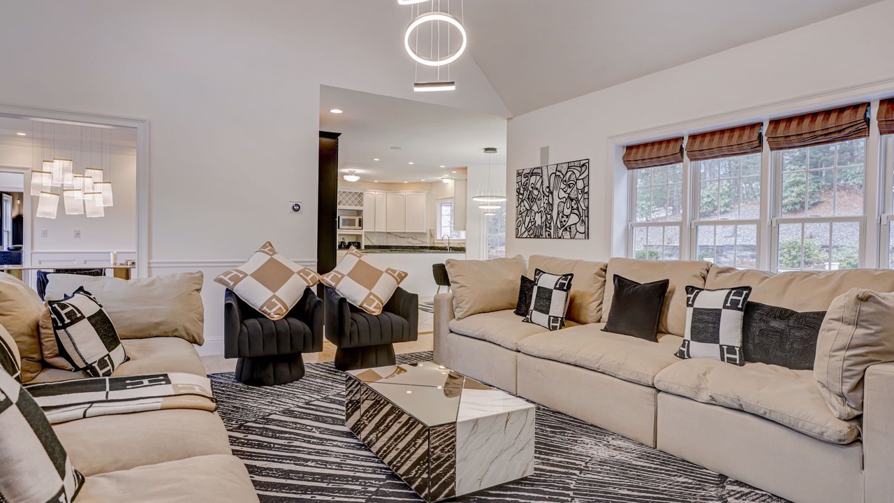 Photo of Livingroom in Franklin
