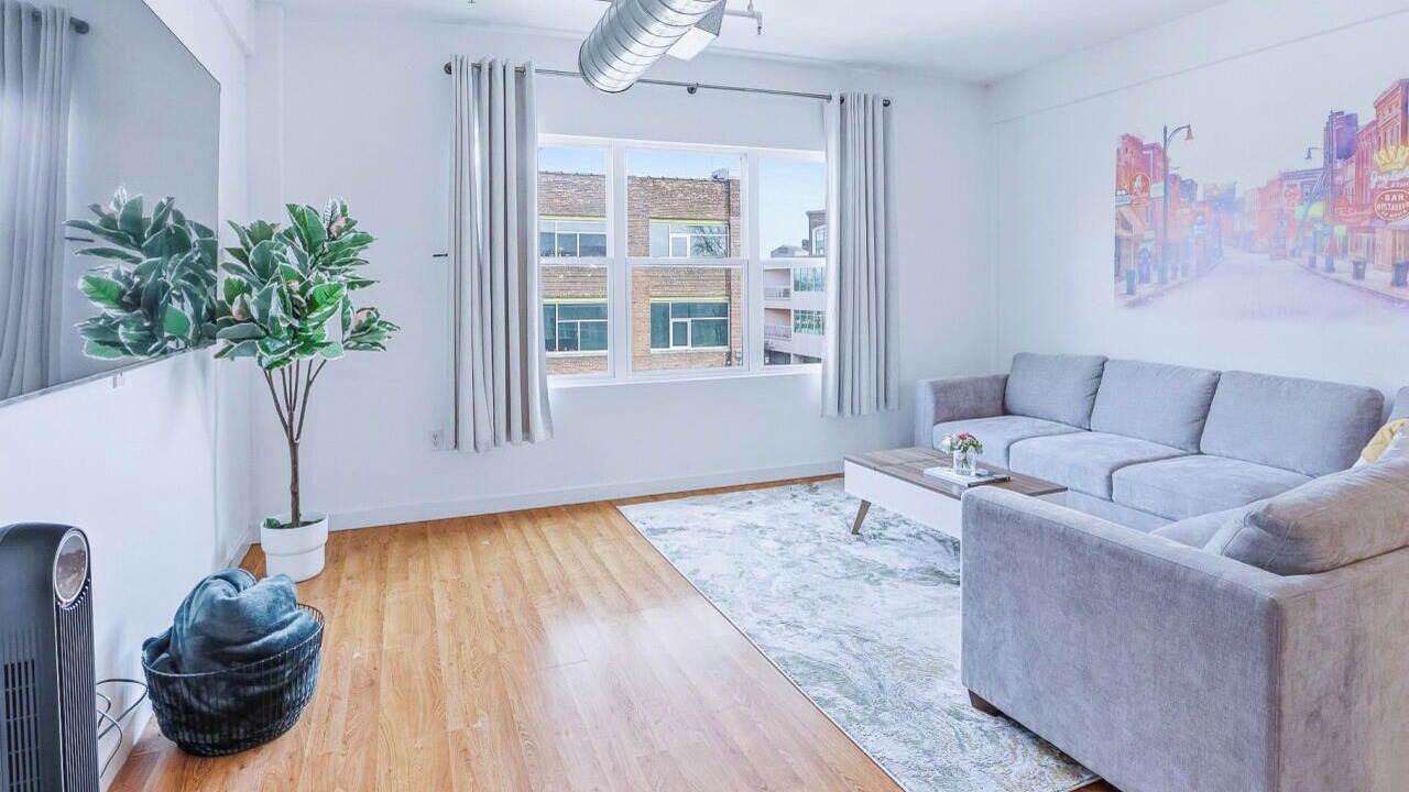 Photo of Livingroom in Downtown Memphis