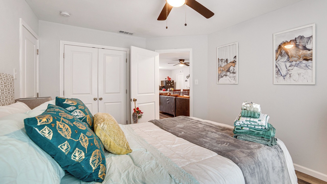 Photo of Bedroom in Cedar Hill