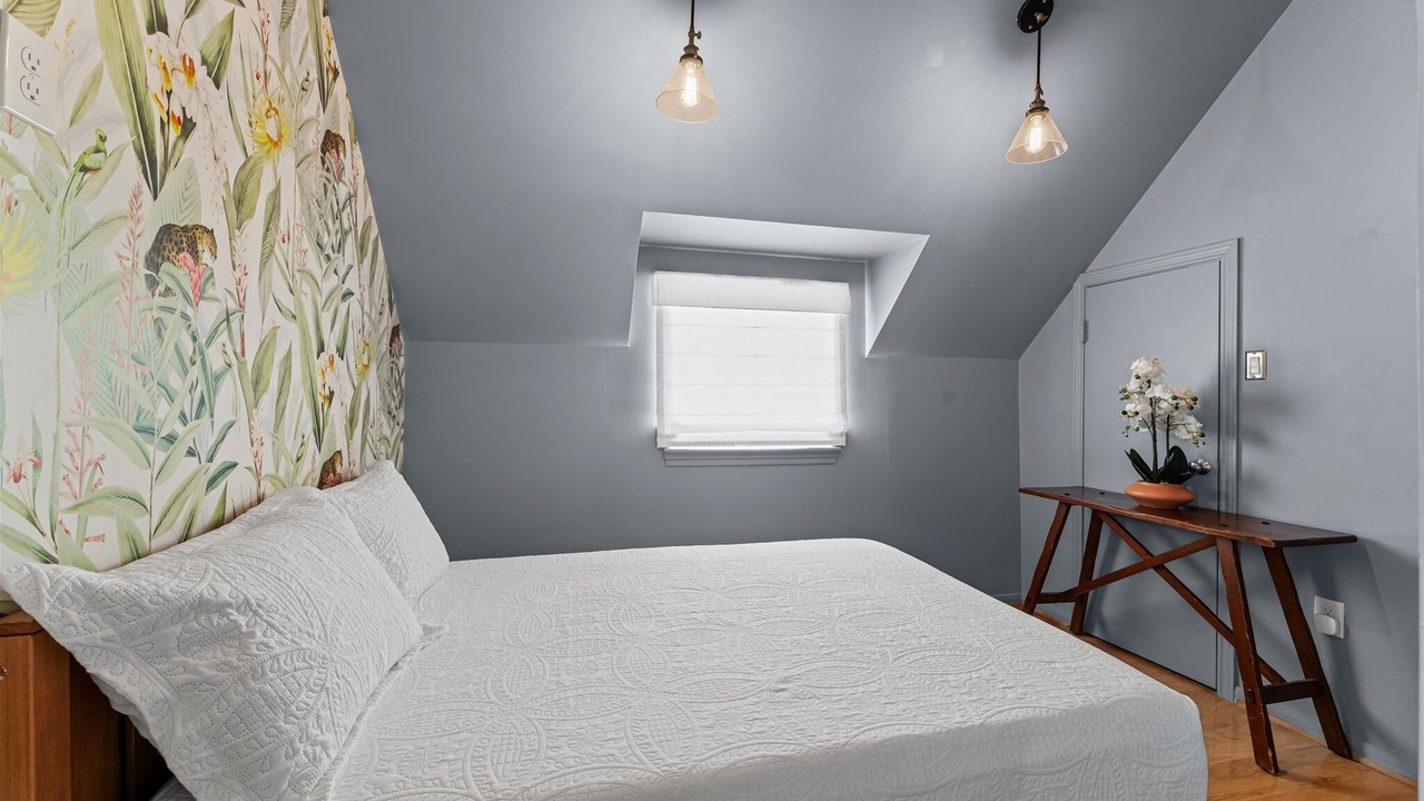 Photo of Bedroom in Montrose