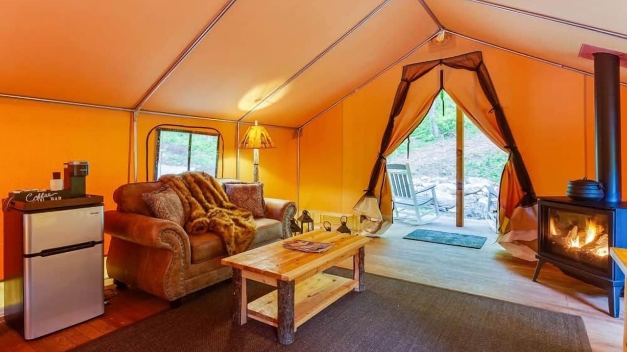 Photo of Livingroom in Roseland
