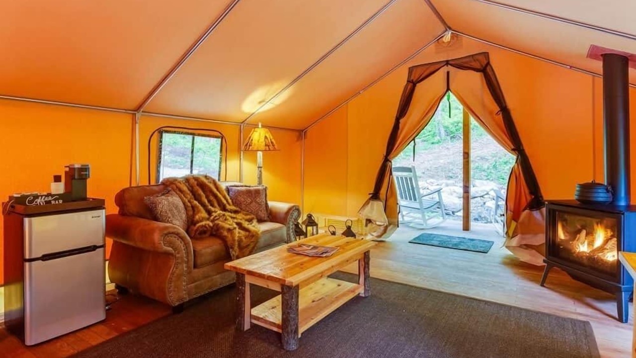 Photo of Livingroom in Roseland