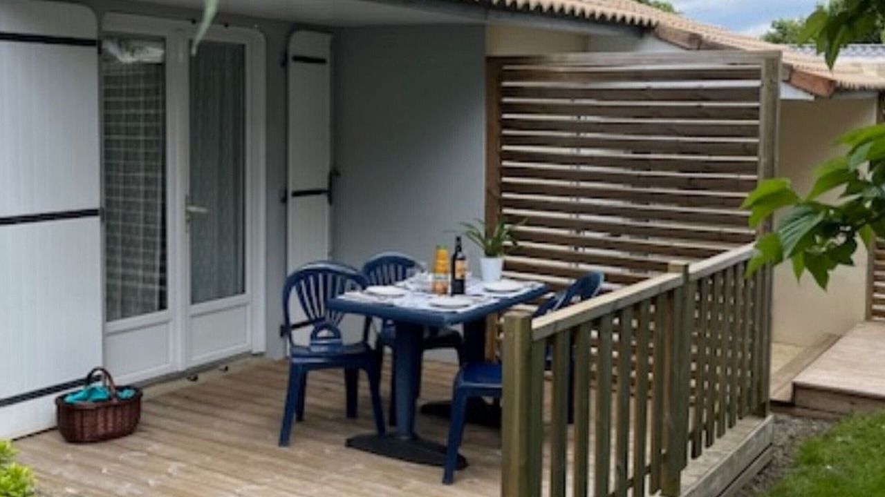 Photo of Outdoor in Mache