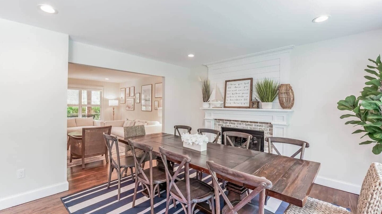 Photo of Others in Hampton Bays