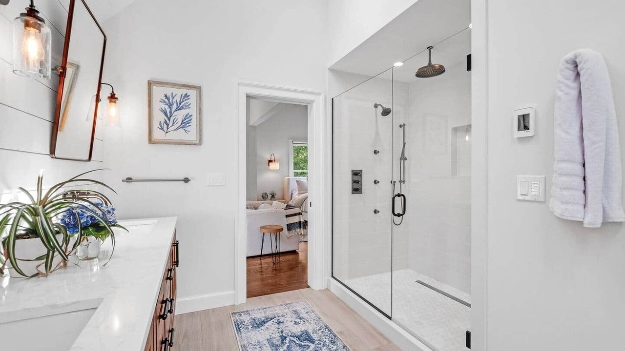 Photo of Bathroom in Hampton Bays