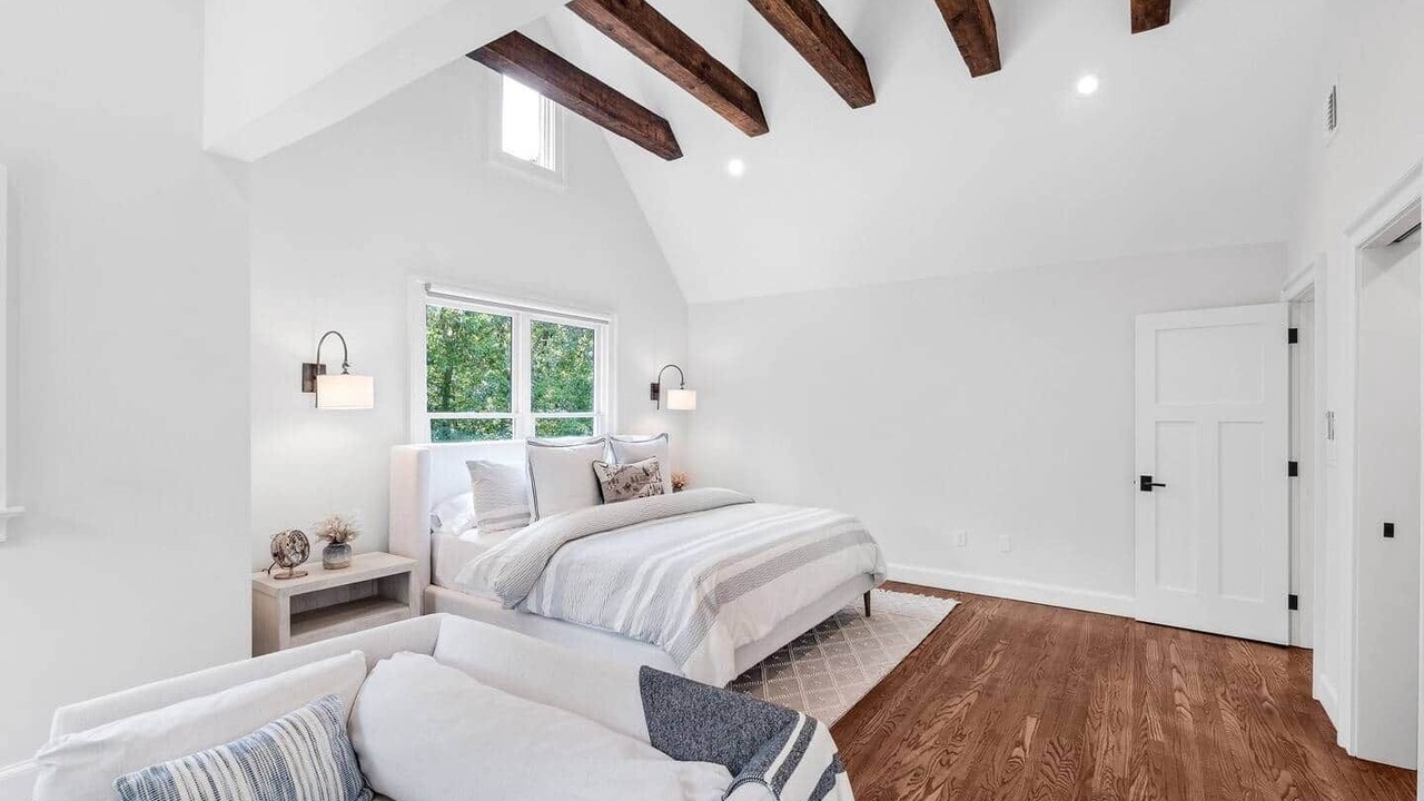 Photo of Bedroom in Hampton Bays