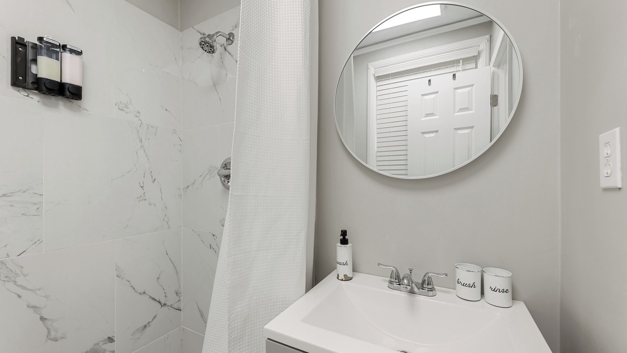 Photo of Bathroom in Gunter Afs
