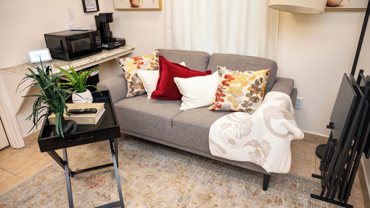 Photo of Livingroom in Leon Valley