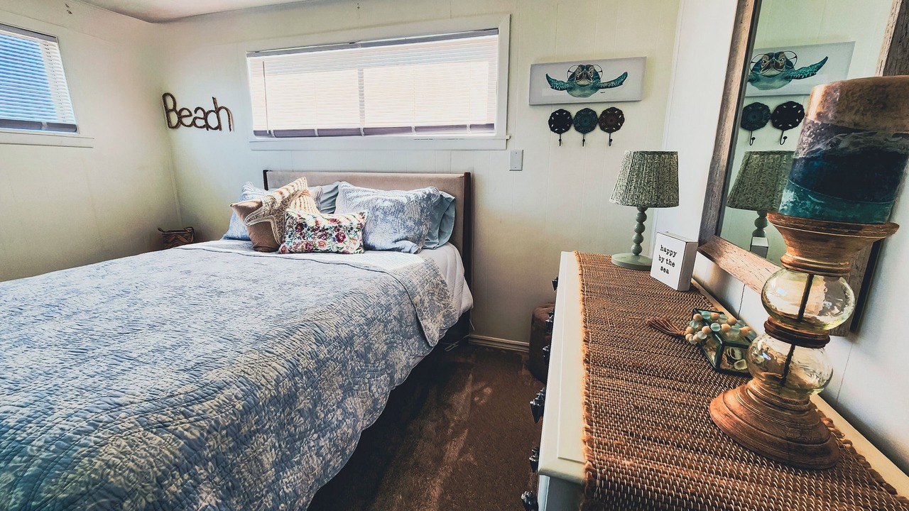 Photo of Bedroom in Cedar Lane