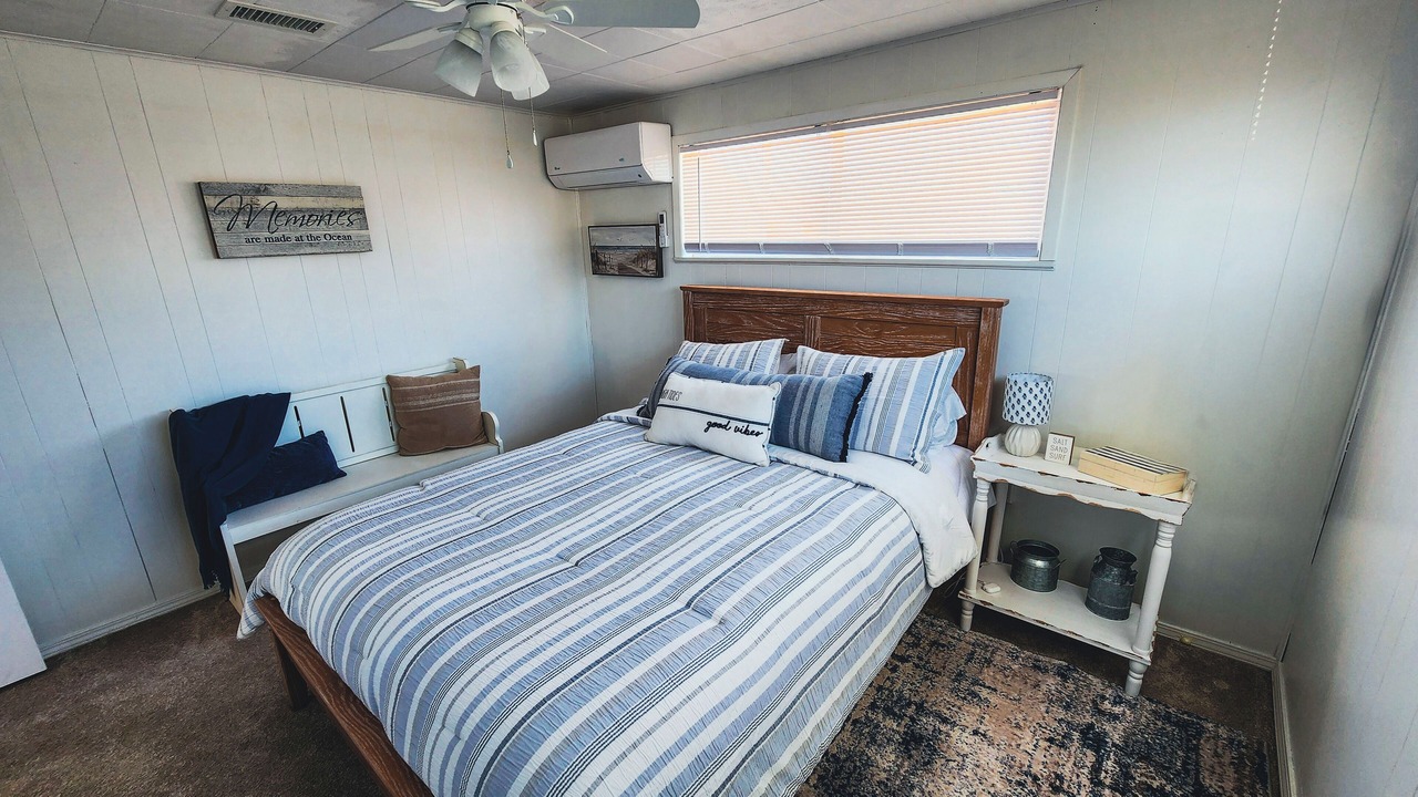 Photo of Bedroom in Cedar Lane