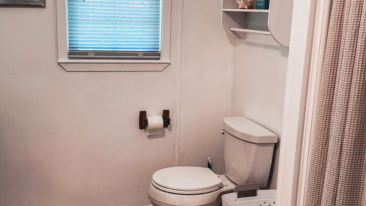 Photo of Bathroom in Cedar Lane