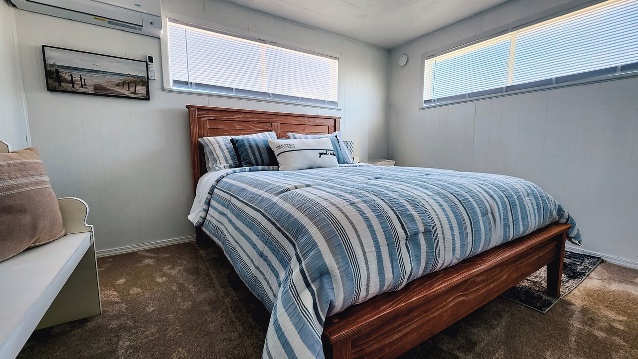 Photo of Bedroom in Cedar Lane