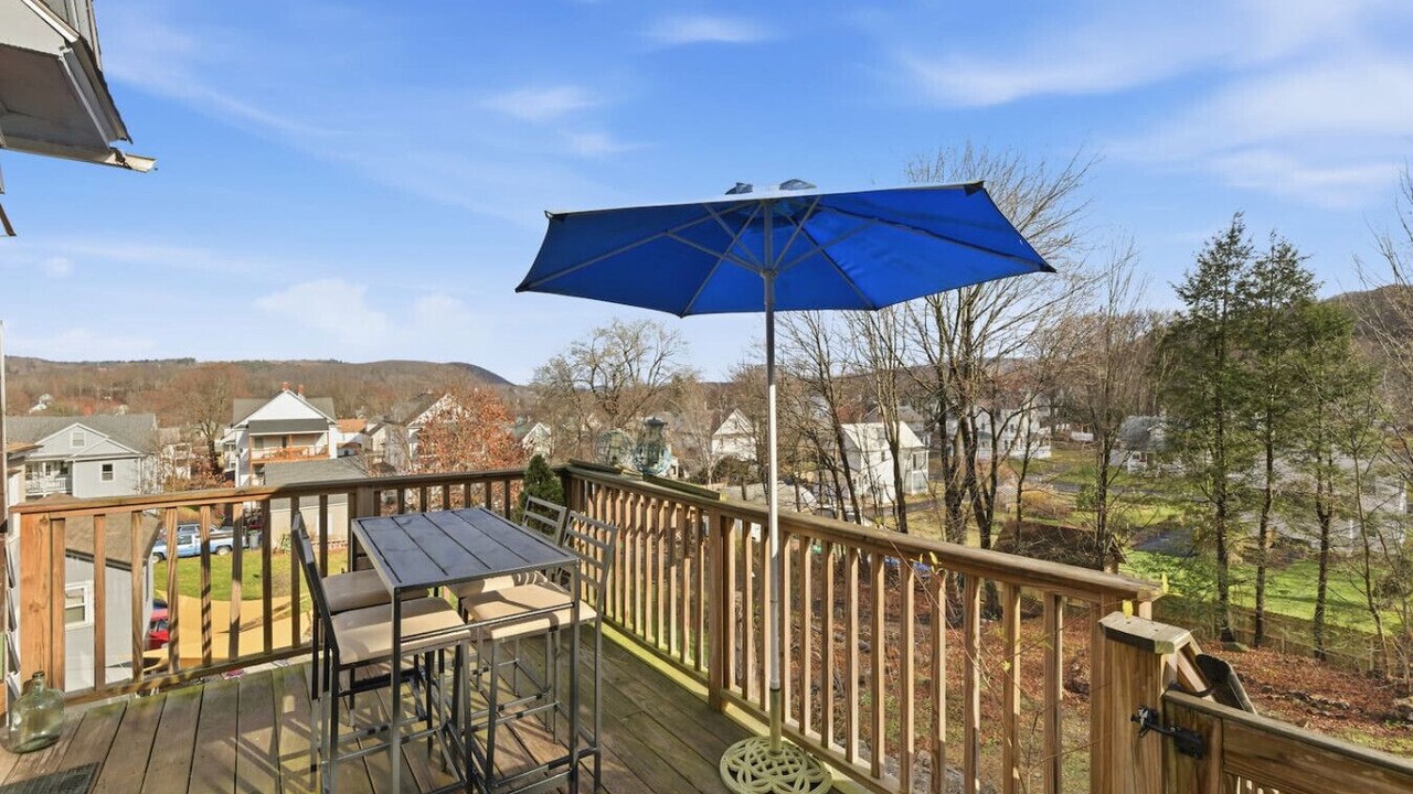 Photo of Outdoor in Winchester