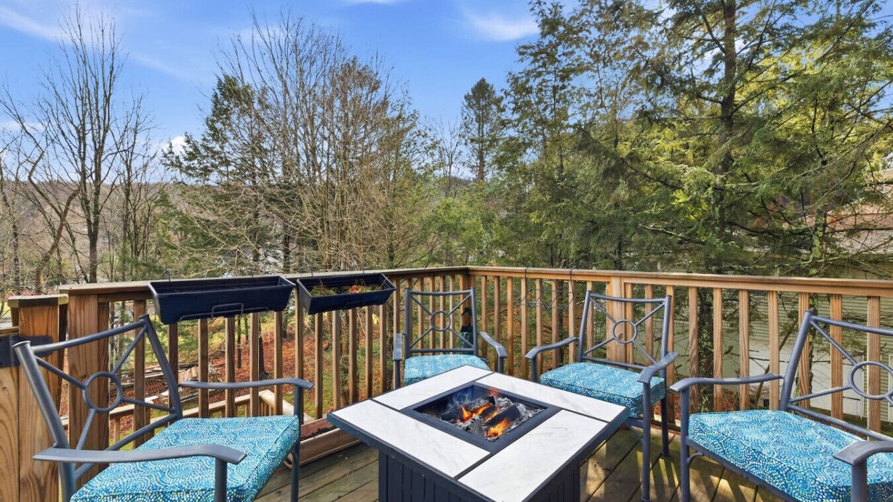 Photo of Outdoor in Winchester