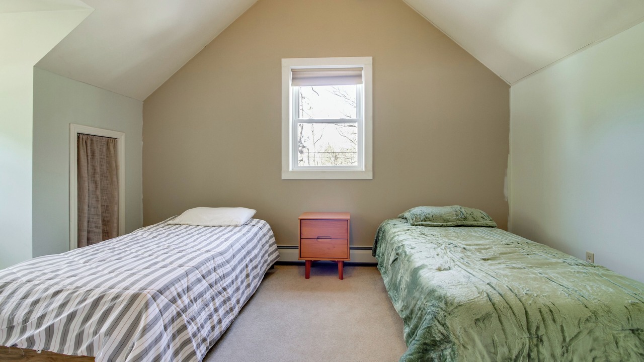 Photo of Bedroom in East Haven  Rutland County