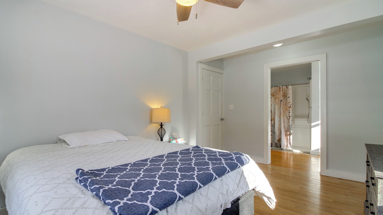 Photo of Bedroom in East Haven  Rutland County