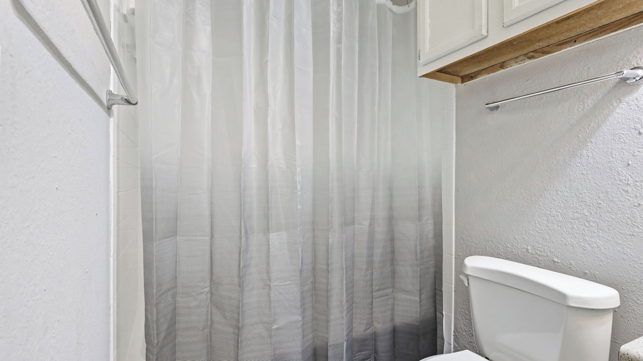 Photo of Bathroom in Tougaloo