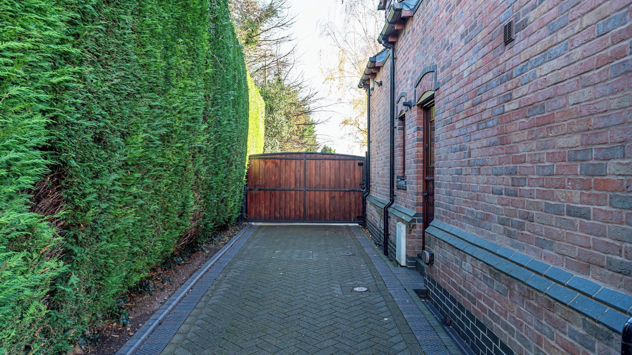 Photo of Outdoor in Muxton