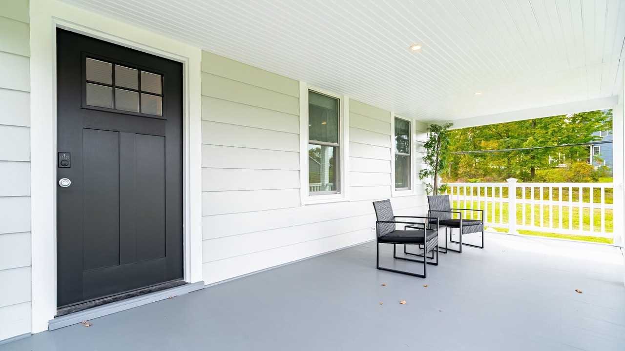 Photo of Patio Balcony in New Windsor