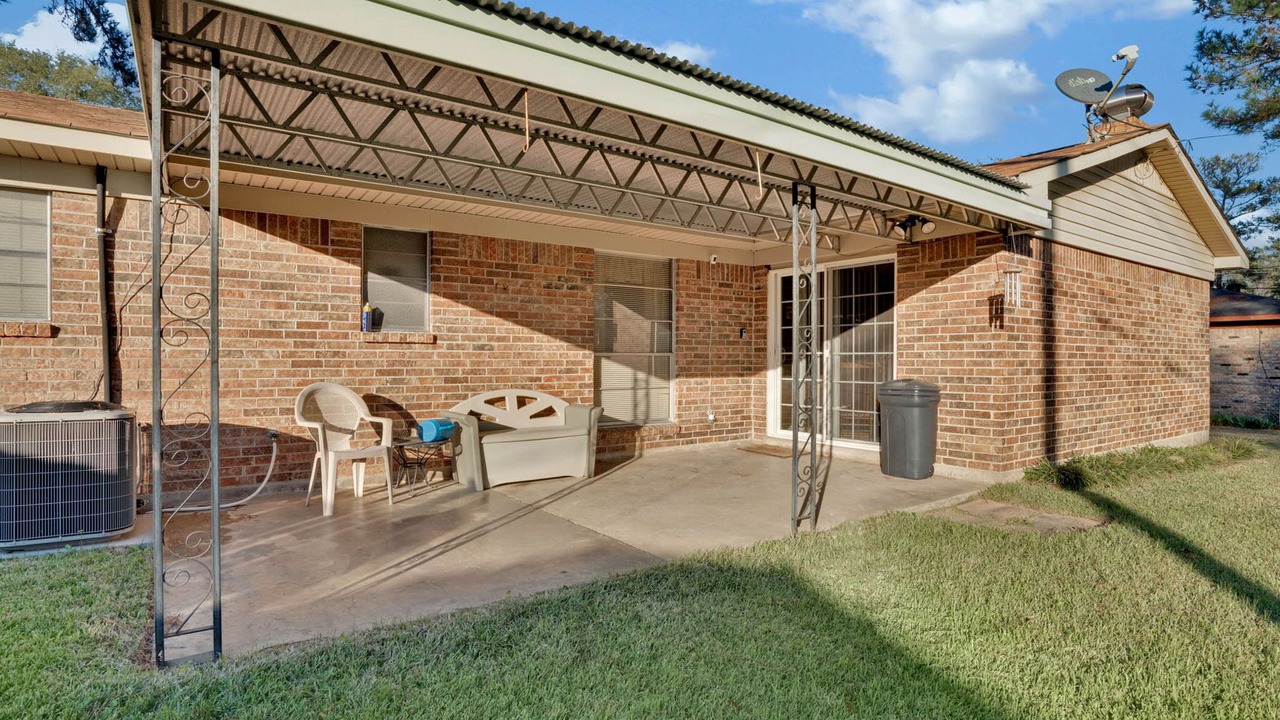 Photo of Patio Balcony in Shreveport
