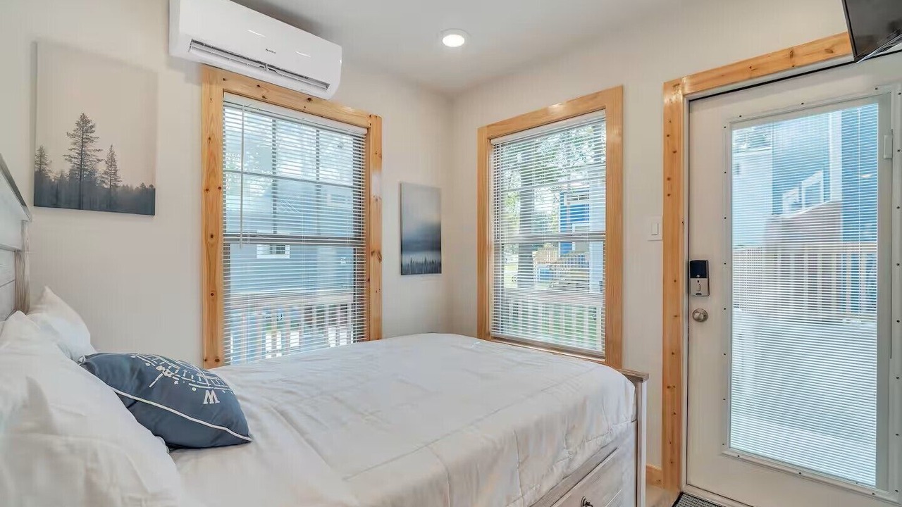 Photo of Bedroom in Willis