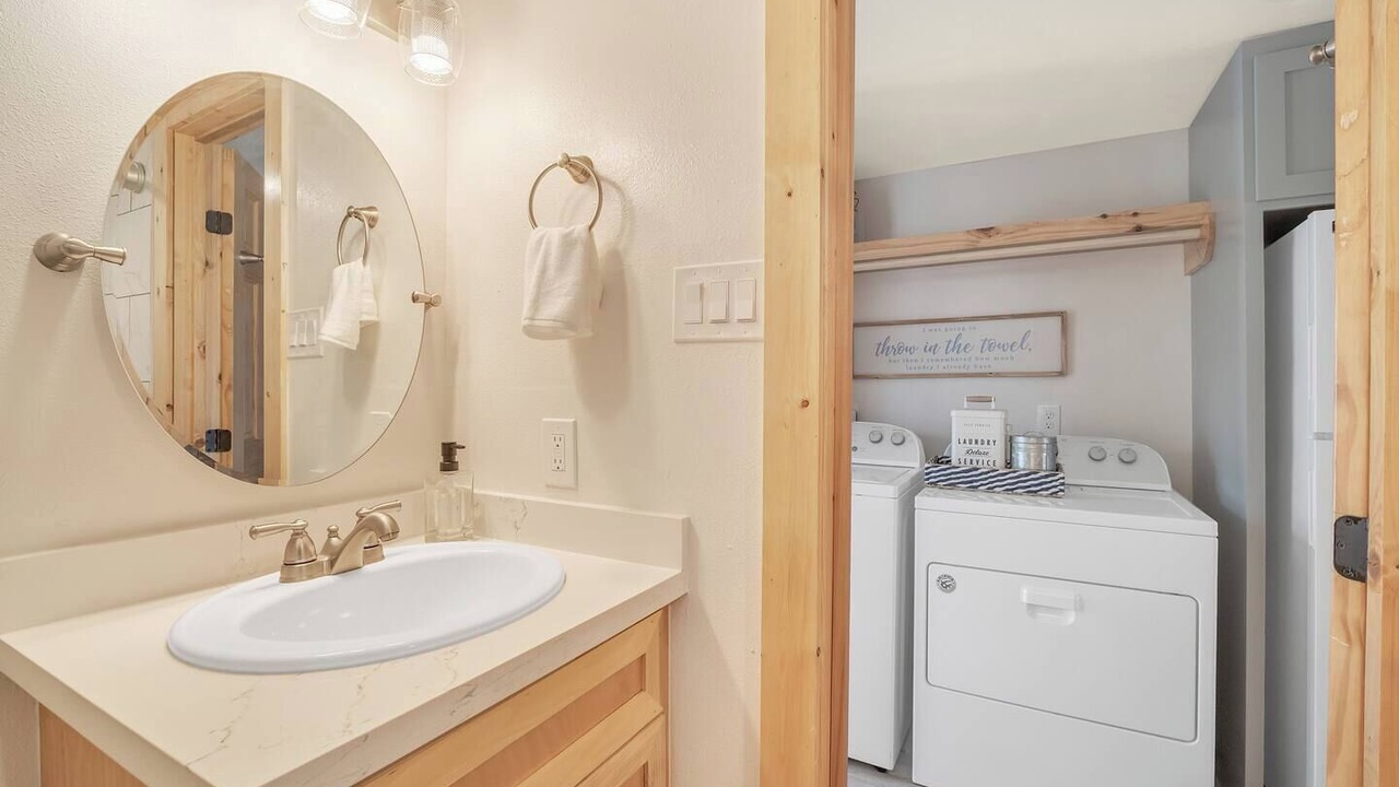Photo of Bathroom in Willis